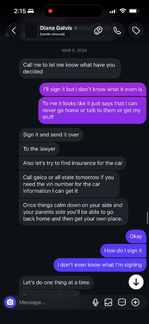 E03 screenshot from the conversation Lucas identifies as being with Diana Galvis Patino: March 5: willingness to sign and uncertainty